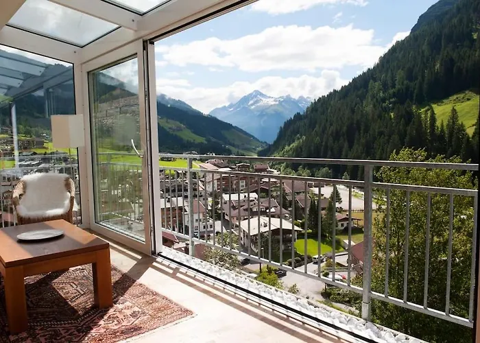 Eggerfeld Apartman *